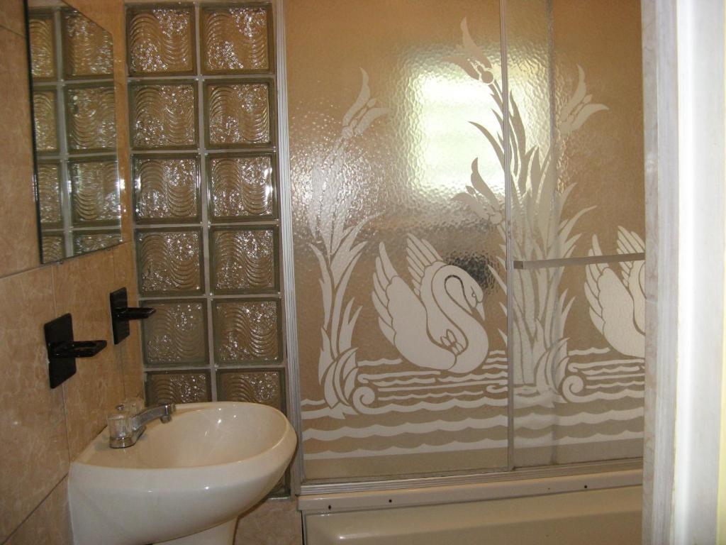 Executive Shaw Park Guest House Ocho Rios Eksteriør bilde